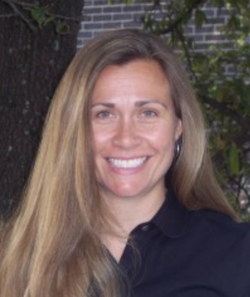 Photo of Rebecca Ellis